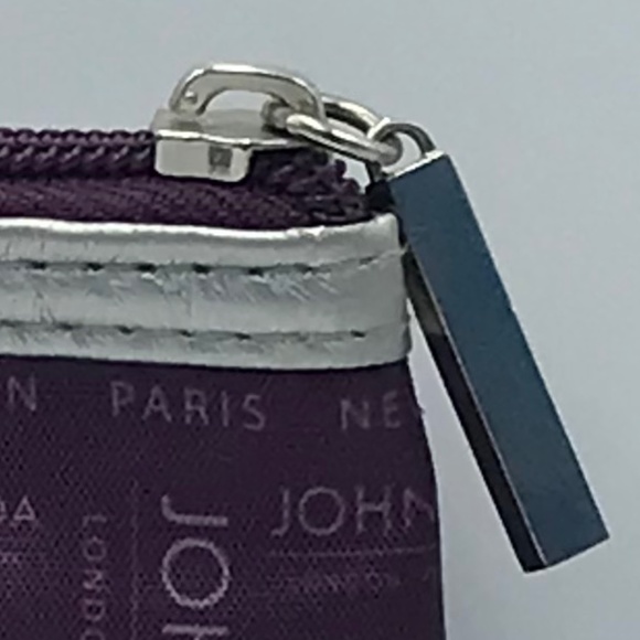 NWOT John Frieda Merlot & Silver Make Up Bag - Picture 7 of 9